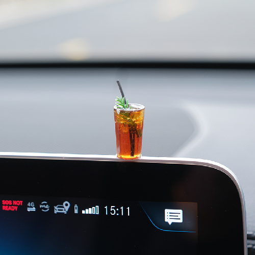 Adorno de café americano mini para consola central y tablero del coche